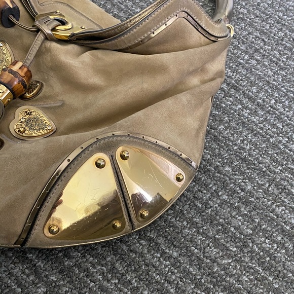 Suede and Leather Gucci Bag w/Metal Handle - Picture 4 of 8